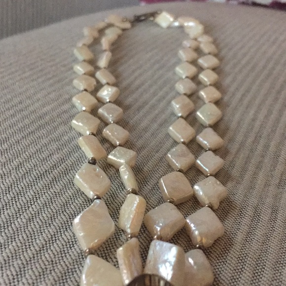 Pearl statement necklace - Picture 3 of 5